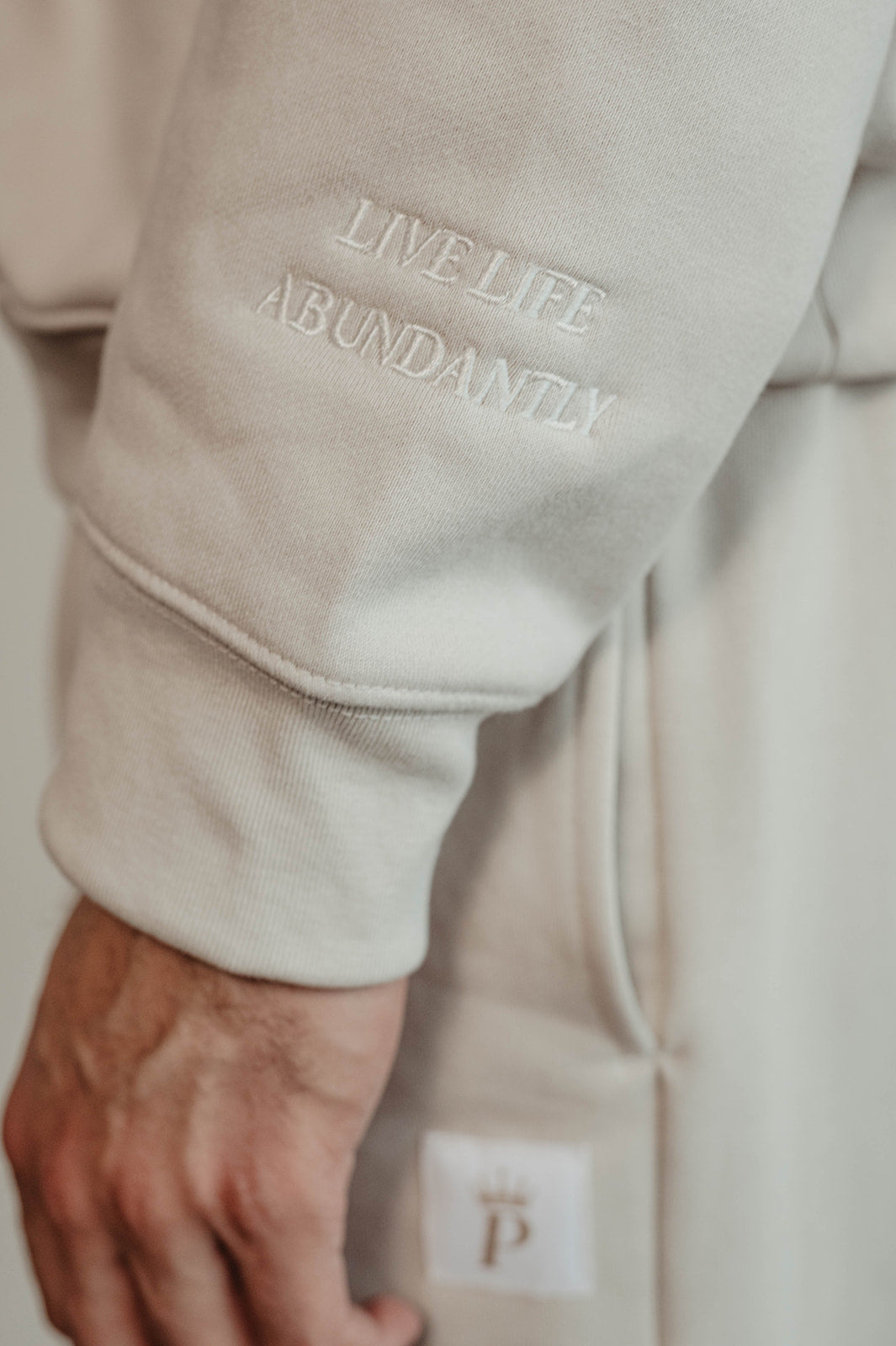 Essential Crewneck