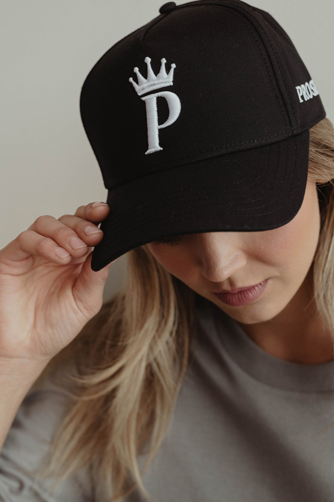 Crowned ‘P’ | Black