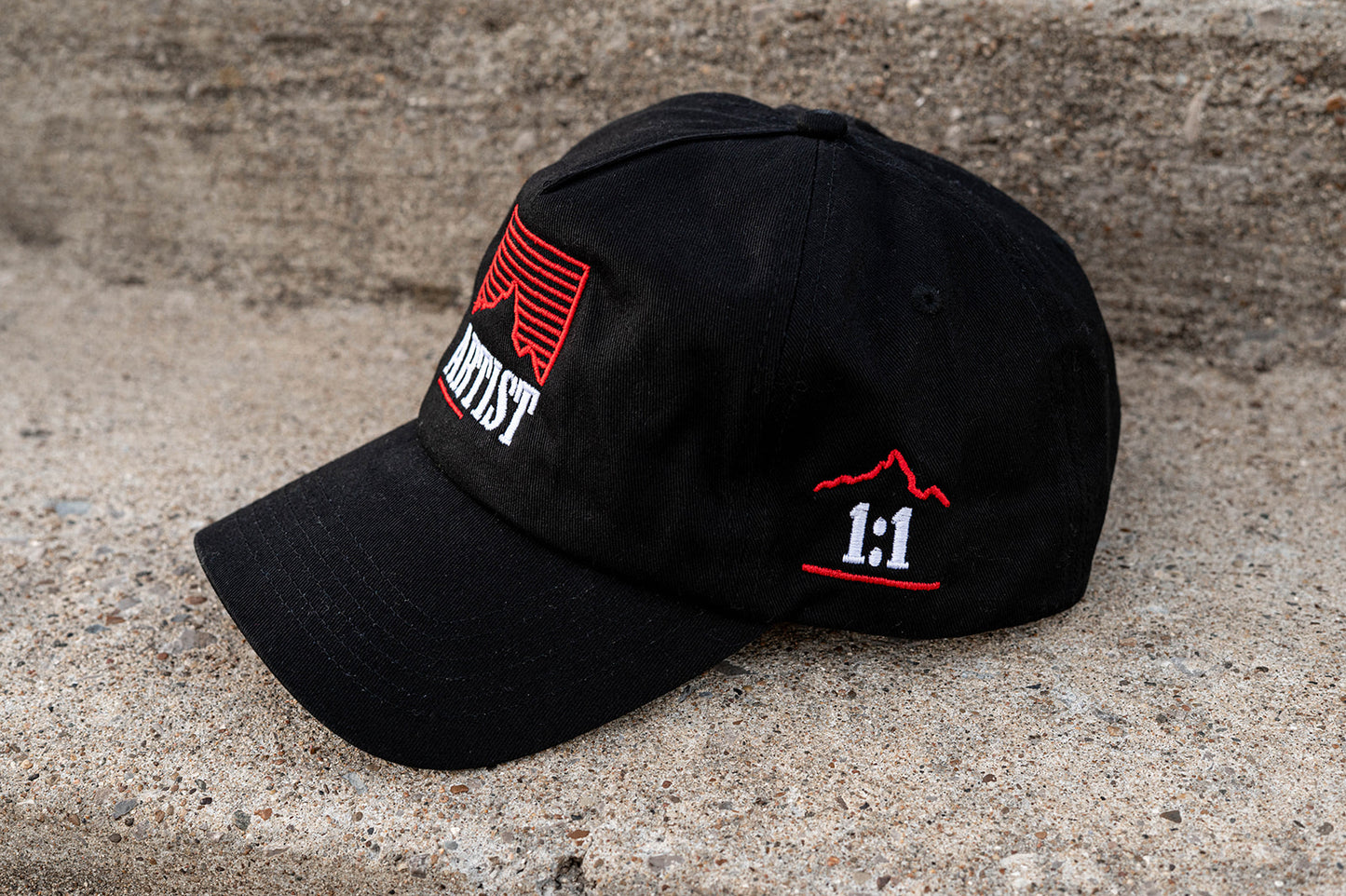 THE SUMMIT | BLACK & RED