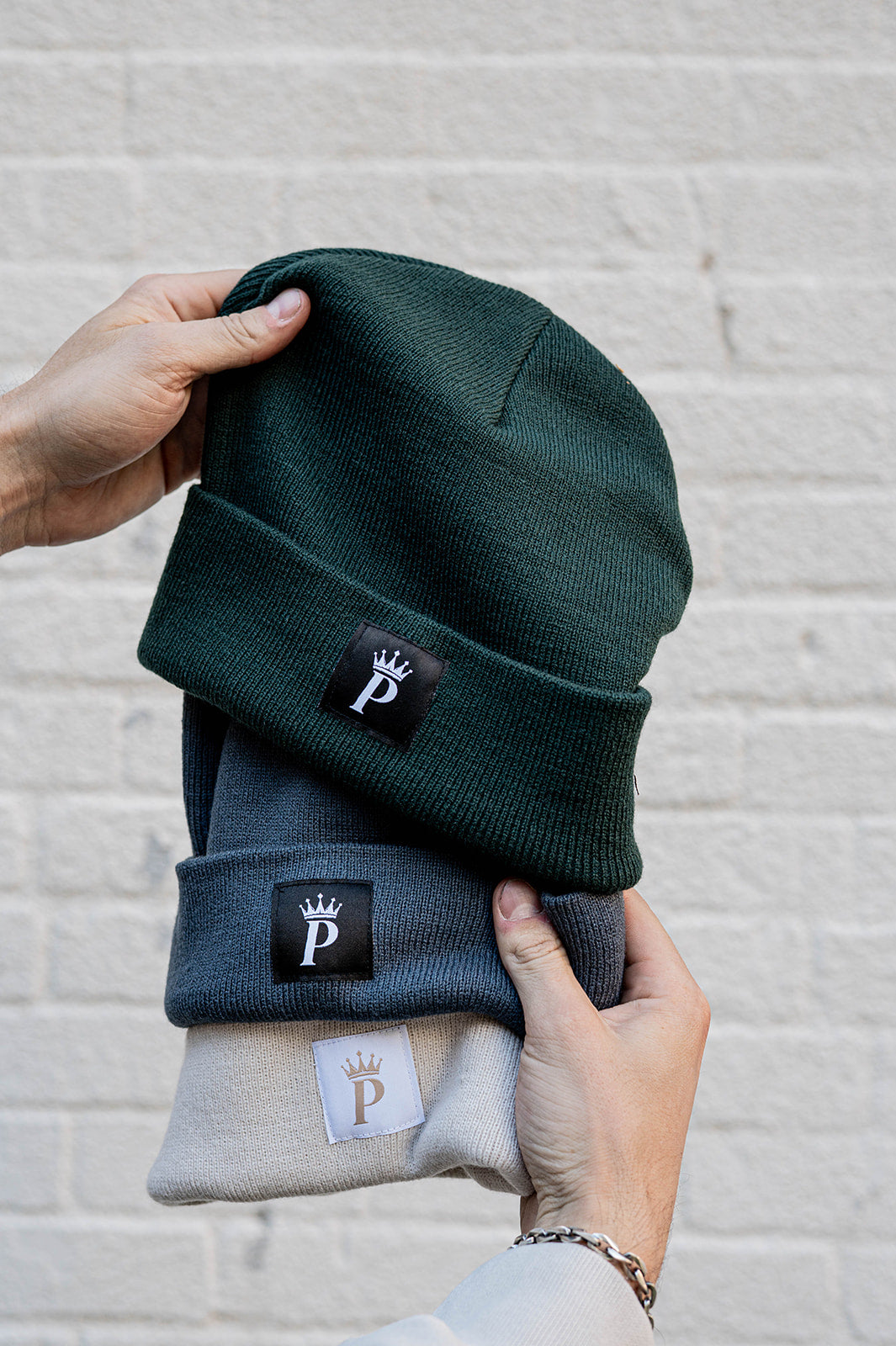 ESSENTIAL BEANIE